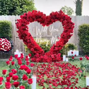 Wholesale Set Metal Arch Backdrop Stand Wedding Gold Floral Arch Heart Shape Wedding Arch for Party Decoration