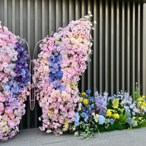 Wholesale Artificial Wedding Flowers | Yongnuo Flower - Custom Floral Arrangement Supplier Professional wholesale supplier of handmade artificial flower wall, wedding ceiling floral arrangement, table centerpieces & floral wreaths. Custom wedding event artificial flowers, bulk discount, worldwide shipping available. Contact us for catalog & quotation.
